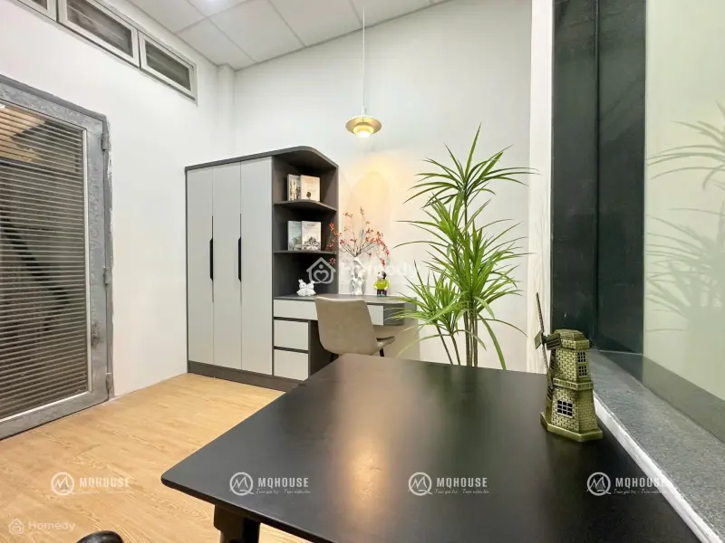 [Pass Cọc]Căn Hộ Ban Công Tách Bếp Đủ Nt Gần Vhu-Âu Cơ-Thoại Ngọc Hầu