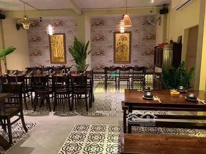 Mặt Bằng Kinh Doanh Đường Nguyễn Cư Trinh Q1 Dt 7,8*15M