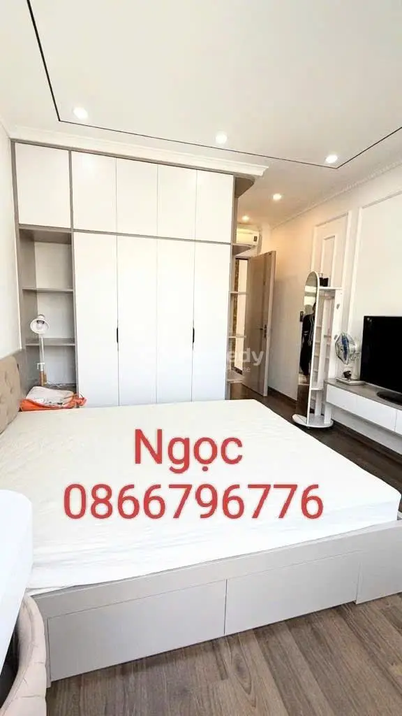 Bán Nhà Đại Cồ Việt_40M²_5 Tầng_Ôtô Đỗ Cửa_Kinh Doanh Sầm Uất_Hiếm Nhà Bán_Giá 12,85 Tỷ