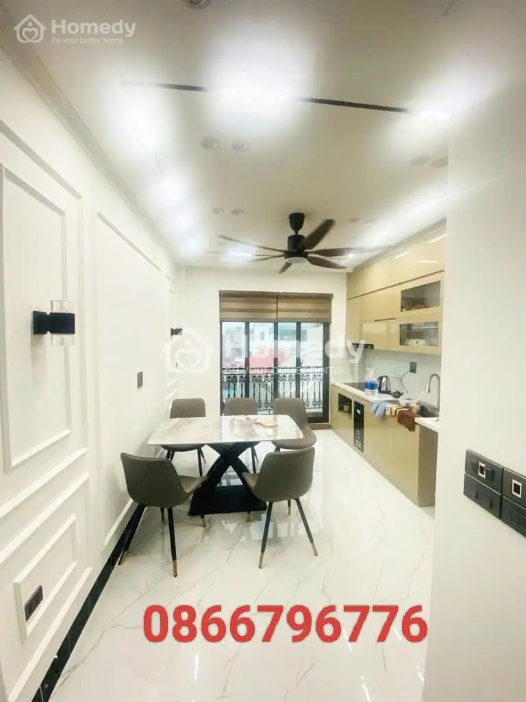 Bán Nhà Đại Cồ Việt_40M²_5 Tầng_Ôtô Đỗ Cửa_Kinh Doanh Sầm Uất_Hiếm Nhà Bán_Giá 12,85 Tỷ