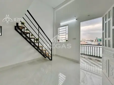 Duplex Ban Công Full Nội Thất Mới