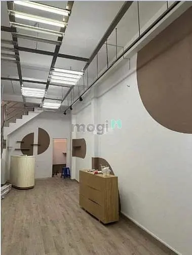 Nhà Cho Thuê: 117/3A Đg 3/2 Q10, (3.6X9M 1L 2Pn 2Wc)