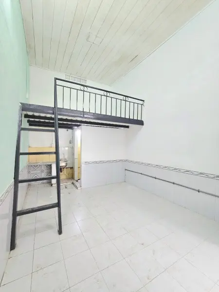 Phòng Mới Rộng Ở 3-4 Người Hành Lang 4M Đ. Hai Bà Trưng Gần Go Dĩ An, Giờ Tự Do