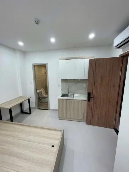 Phòng New 100% Thoáng Mát 25M2 5’ Đi Emart Phan Huy Ích