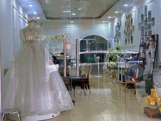 Bán Nhà Mặt Phố Khâm Thiên, Vỉa Hè 5M, Kd Sầm Uất ( Thông Tin Thật)