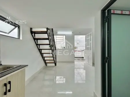 Duplex Ban Công Full Nội Thất Mới