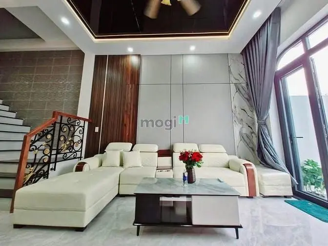 Siêu Phẩm Nhà 1 Trệt 1 Lầu Giá Rẻ 120M2 Ngay Trung Tâm Thủ Dầu Một