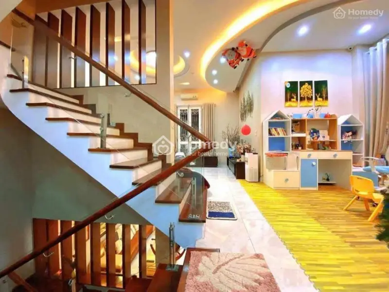 Siêu Rẻ, Bán Nhà Đội Cấn, Ô Tô Đỗ Cửa, 70M Chỉ 15 Tỷ