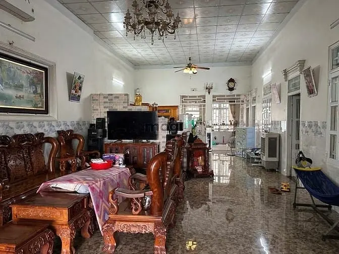 Cần Bán Gấp Nhà 300M Vị Trí Siêu Trung Tâm Ngay Cổng Chính Mỹ Phước 3