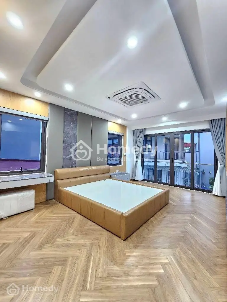 Bán Nhà Phố Nam Dư 38M 5 Tầng Vị Trí Vip Giá 6.8 Tỷ