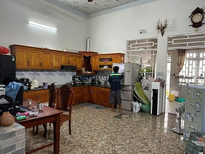 Cần Bán Gấp Nhà 300M Vị Trí Siêu Trung Tâm Ngay Cổng Chính Mỹ Phước 3