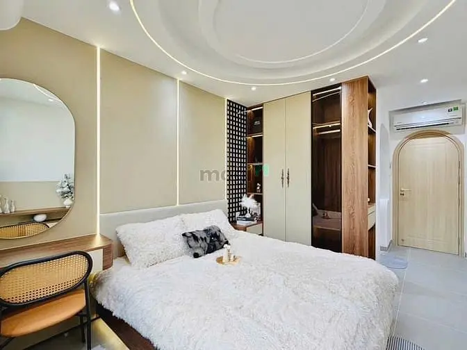 Bán Nhà Hẻm Rộng Lò Siêu, P16, Quận 11, 3,1 Tỷ, Sổ Riêng, Đủ Tiện Ích