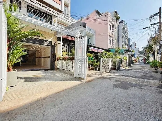 Bán Siêu Phẩm Nhà Phố Có Thang Máy Đường Lê Văn Thọ, Quận Gò Vấp