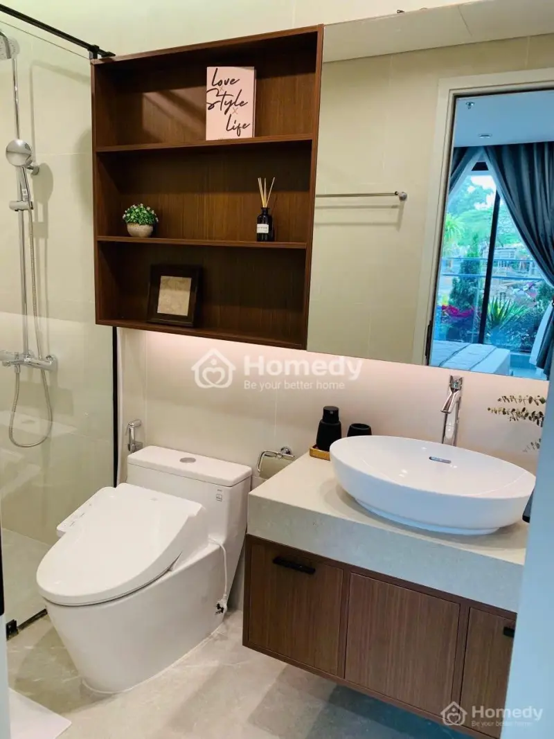 Bán Căn Hộ 2P2W Phía Tây Hồ Tây - Ban Công Hướng Nam - Giá Chỉ Nhỉnh Hơn 6 Tỷ