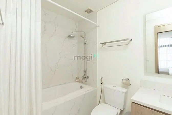 Căn Hộ Studio Full Nội Thất Cao Cấp Có Bồn Tắm Hồ Bơi Gần Cầu Công Lý