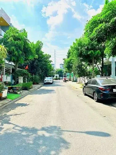 Nhà Phố Compound Khang Điền - Nội Thất Cơ Bản - Tiện Ở Làm Công Ty