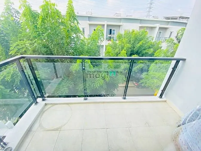 Nhà Phố Compound Khang Điền - Nội Thất Cơ Bản - Tiện Ở Làm Công Ty