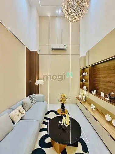 Bán Nhà Hẻm Rộng Lò Siêu, P16, Quận 11, 3,1 Tỷ, Sổ Riêng, Đủ Tiện Ích