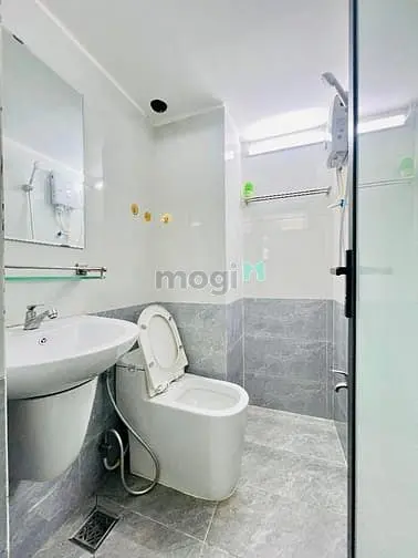 Phòng Có Máy Giặt Riêng, Thang Máy.. 5Tr7