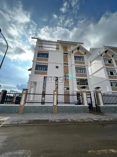 Góc 2 Mặt Tiền , Phường Thạnh Mỹ Lợi, Thành Phố Thủ Đức. -