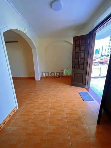 Hoàng Quốc Việt – Cầu Giấy – Ô Tô – 101 M2 – 4 T – Mt 5.2 M – Giá 30.8