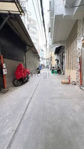 Trung Tâm Q.3 -Nguyễn Đình Chiểu -5 Tầng Đẹp Lung Linh - 45M2 - Chỉ 8.