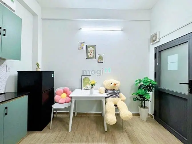 Duplex Gác Cao Giá Rẻ Nhà Mới Đầy Đủ Nội Thất Gần Kcx Tân Thuận, Ufm