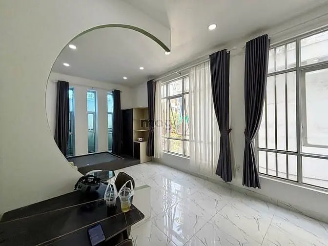 Căn Hộ Tách Bếp 30M2 Full Cửa Sổ Thoáng Gần Sân Bay