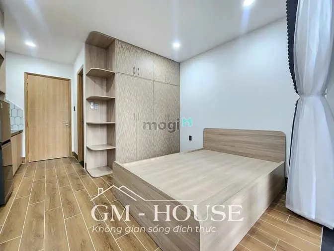 Căn Hộ Studio Ban Công_ Máy Giặt Riêng_ Full Nội Thất, Gần Văn Lang