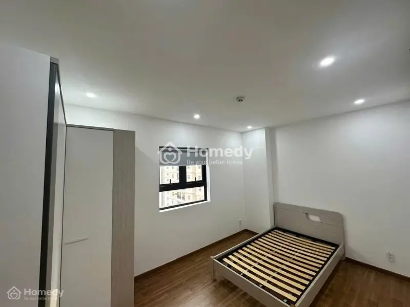 Chung Cư Babylon, Âu Cơ, Tp: 12Triệu, 2P Ngủ, 80M2, Ban Công