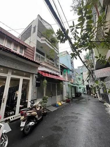 Nhà Bán Q.3 - Lê Văn Sỹ - 52M2 - Xe Tải Tận Cửa - 9 Tỷ X 52M2 - Xe T