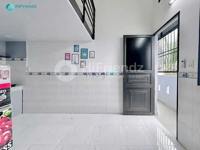 Duplex Gác Cao Giá Rẻ Nhà Mới Gần Kcx Tân Thuận Cho Nhóm 4 Người