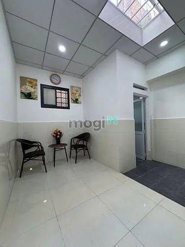 Bán Căn Hộ Tiện Kinh Doanh, Trệt, Hxh 10M Phan Văn Hân, Dt 70M2, 5.2Ty