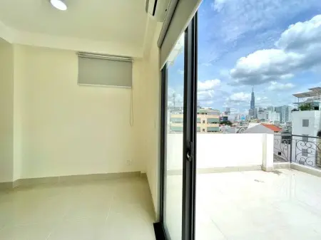 Phòng Rộng 30M² – Sân Thượng Riêng Hiếm – Ngay Bùi Đình Tuý, Bình Thạnh