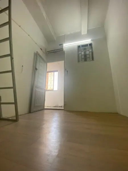 Phòng Trọ Có Gác , Máy Lạnh Hoàng Sa Giá Rẻ