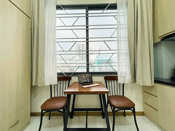 Cho Thuê Phòng 30M2 Ngay Lý Chính Thắng Q3 Gần Kênh Nhiêu Lộc - Chợ