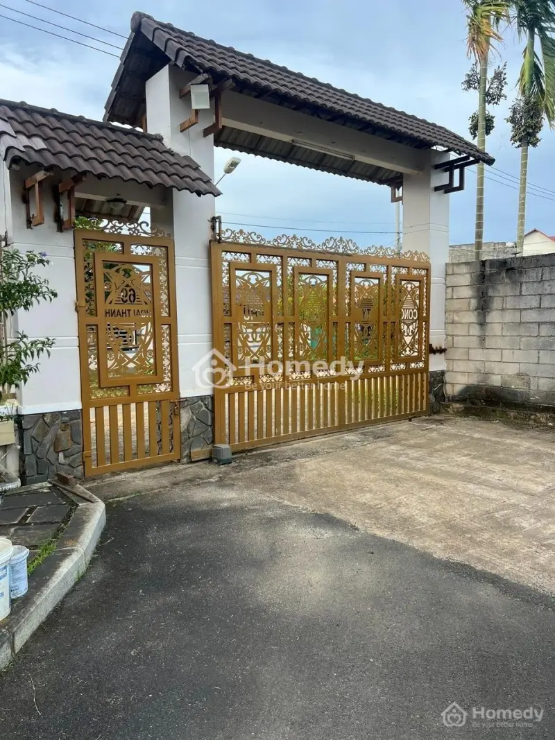 Nhà Ở Biệt Thự Riêng Biệt, Mặt Đường Hoài Thanh Cần Cho Thêu Làm Văn Phòng Đại Diện...