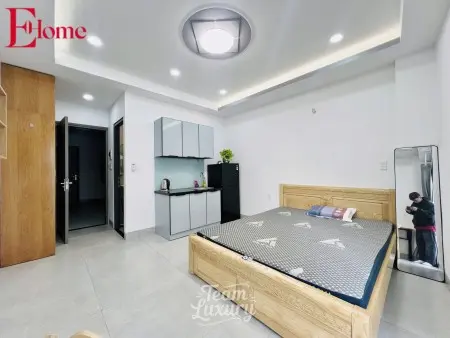 Cho Thuê Căn Hộ Full Nội Thất Ban Công Lớn Nằm Ngay Trung Tâm Bình Thạnh Sát Bên Quận 1 Chưa Đến 5P