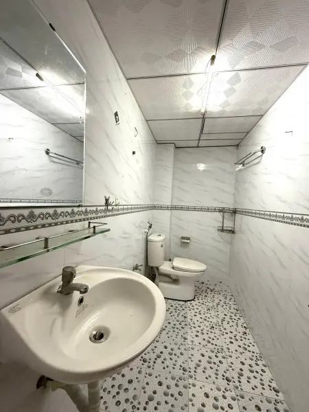 Cho Thuê Phòng (Ktx) Mt Âu Dương Lân Q8. Gần Bv Điều Dưỡng, Bao Điện Nc