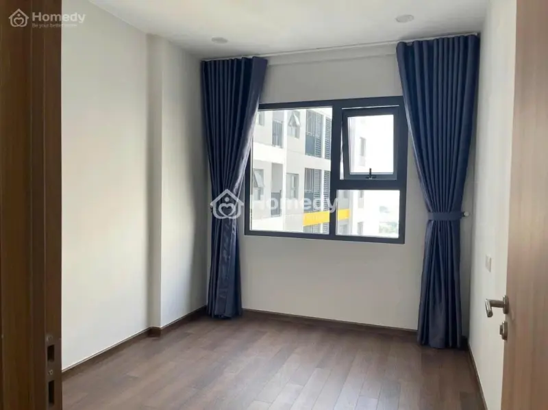 Chủ Đi Nước Ngoài Cần Bán Gấp Căn Hộ Full Nội Thất Tại Tphcm Chỉ 1 Tỷ 1 Sổ Sẵn