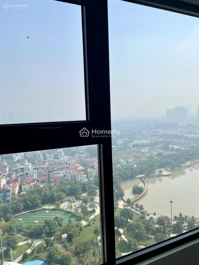 Em Chính Chủ Cần Bán Gấp 1Pn+ Dt 48M2 Tầng Trung View Hồ Giá 4,6X Tỷ Toà I1 Tại Smart City