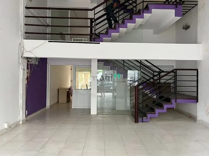 Cho Thuê Nhà Mặt Tiền Đường Lớn Khu Hưng Gia Có Thang Máy, Phú Mỹ Hưng