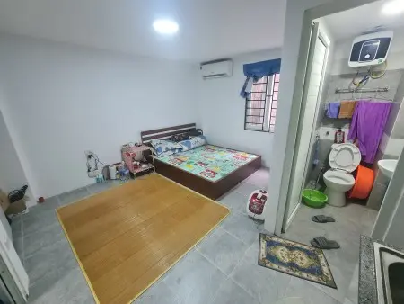 Cho Thuê Studio Kim Mã: Thang Máy, Ban Công Nắng, Chỉ Xách Vali Vào Ở - An Ninh Tuyệt Đối.
