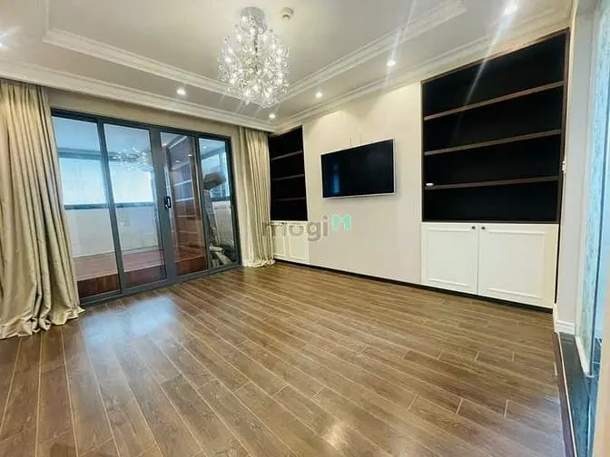 Hàng Hiếm Nam Phúc 3Pn Nội Thất Xịn, Giá 28Tr/Tháng, View Công Viên