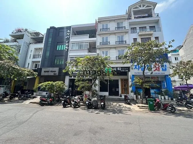 Sở Hữu Nguyên Căn Khách Sạn Phú Mỹ Hưng Có 14 Phòng Có Giá Thuê Tốt