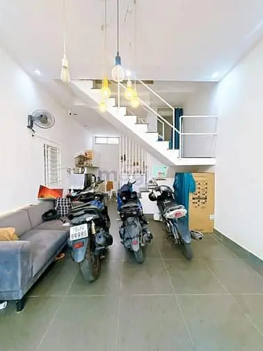 Q3-Cmt8- Dt 32M2-3 Tầng 4Pn Giá Cực Tốt