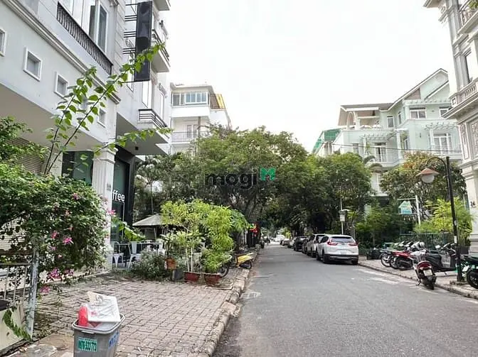 Cho Thuê Nhà Để Kinh Doanh Đường Lớn Hưng Gia-Hưng Phước, Phú Mỹ Hưng