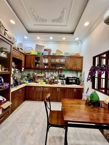 Bán Nhà 4Lầu Hẻm Kd 752 Lạc Long Quân 90M2 Ngang 5M Gần Chợ Nhỉnh 16Tỷ