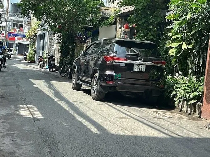 Bán Nhà 4Lầu Hẻm Kd 752 Lạc Long Quân 90M2 Ngang 5M Gần Chợ Nhỉnh 16Tỷ