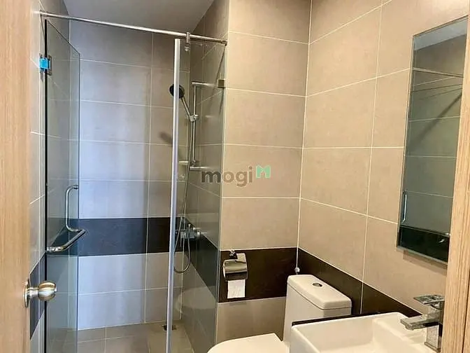 Cho Thuê Căn Hộ Lotus Garden, 2Pn/1Wc, Nt Cơ Bản, Giá 9Tr/Tháng